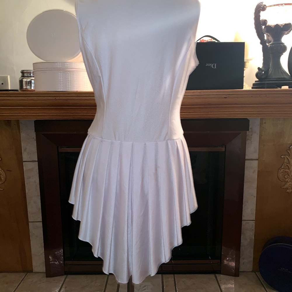 Dress - Picture 4 of 4